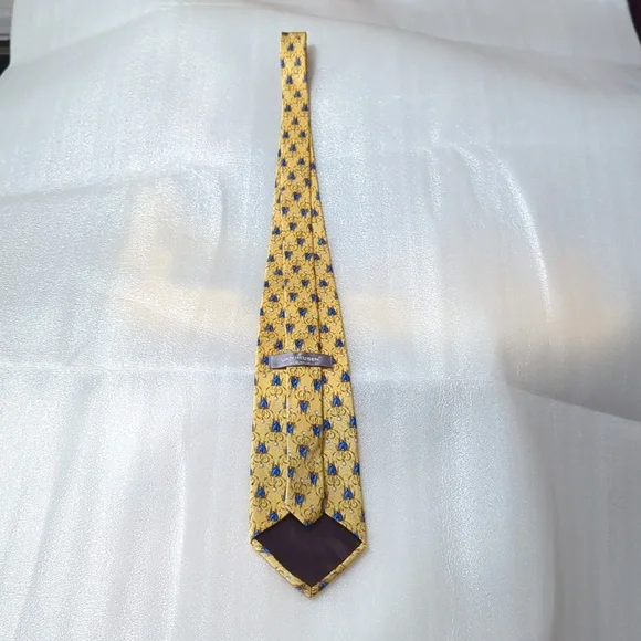 Van Heusen Silk Tie Gold and Blue Size 3 3/4" x 58" - Picture 2 of 5